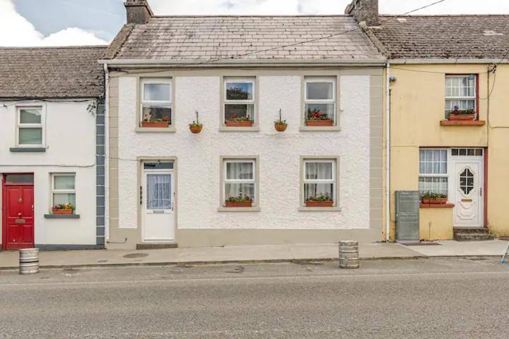 Doorstep To The Burren Hotel Gort Luaran gambar